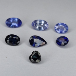 1,72 ct Blue Sapphire ovale approx 5 x 3 mm