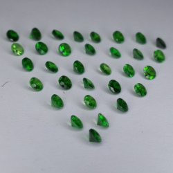 2,72 ct Tsavorita Talla Redonda aprox 2,65 mm