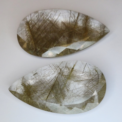 104.46 ct Pear Rutilated Quartz approx 48 x 26 x 7 mm