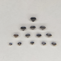 Diamant mit Salz- und Pfeffer-Rundschliff 1,40-2,75 mm