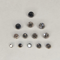 Diamant sel et poivre de taille ronde 1,40-2,75 mm
