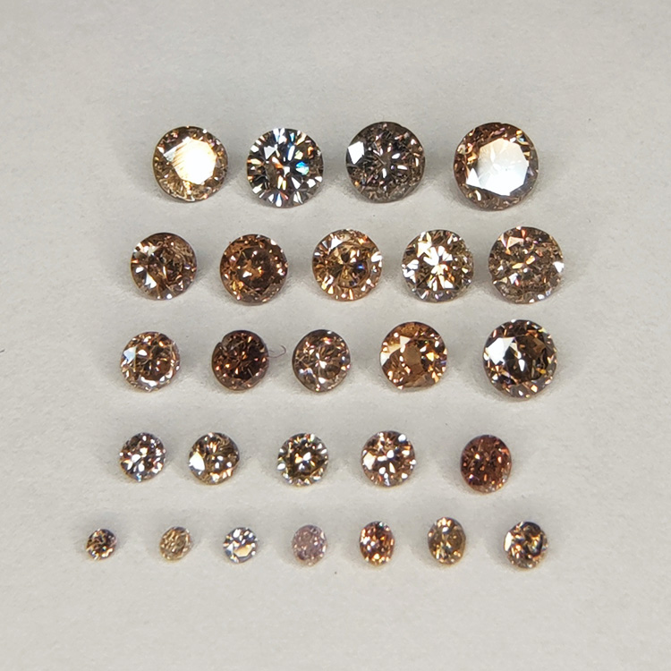 Brauner Diamant mit Rundschliff 1,00-3,65 mm