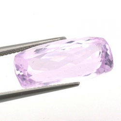 Kunzite naturale taglio cuscino da 16,16 ct, 20,92 x 9,87 x 8,69 mm