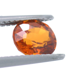 1,58 ct. Spessartine Granat im Ovalschliff