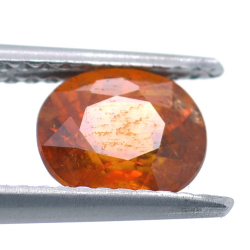 2,04 ct.  Grenat Spessartine Coupure Ovale