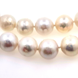 River pearl necklace 12 mm in silver with 40 cm length