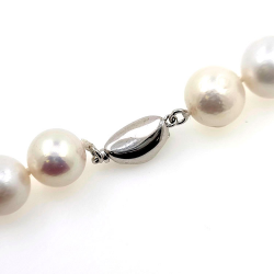 River pearl necklace 12 mm in silver with 40 cm length
