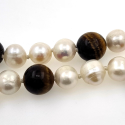 Collar de  perlas  de rio y ojo de tigre 11 mm en plata con 40 cm de largo