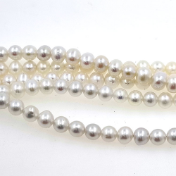 Filo di perle di fiume da 4 mm con una lunghezza di 40 cm