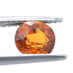 1,24 ct. Spessartine Granat im Ovalschliff