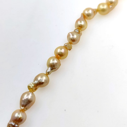 Hilo de perlas Akoya de 6 x 7 mm con 40 cm de largo