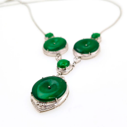Fei Cui Halskette aus natürlichem Jadeit mit natürlichem Diamant aus 18kt Weißgold