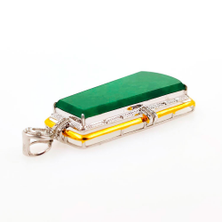 Pendentif Fei Cui en jadéite naturelle avec diamant naturel en or blanc 18 carats
