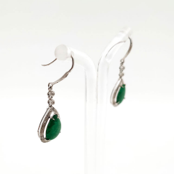 Boucles d'oreilles Fei Cui en jadéite naturelle avec diamant naturel en or blanc 18 carats