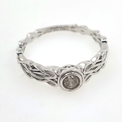 Diamantring aus 14kt Weißgold Keltischer Knoten