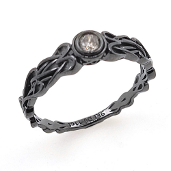 Diamond Ring in 9kt yellow gold with black rhodium plating in Celtic knot