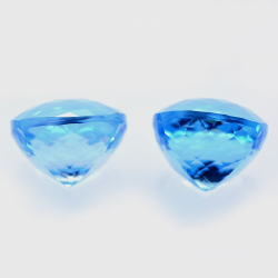 68,25 ct  Topazio in Schachiera Cuscino