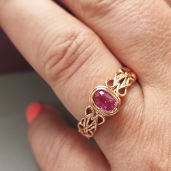 Anello con zaffiro Padsparadcha non riscaldato in oro rosa 18 carati Nodo celtico