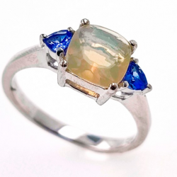 Ring aus Opal und Tansanit aus 925 rhodiniertem Silber