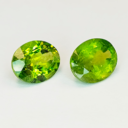Peridoto taglio a cuscino, 10 x 8  mm, 1 pezzi