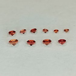Brilliant-cut padparadscha sapphire, 1 to 2 mm, 1 ct