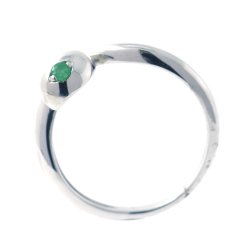 Anello a forma di serpente con smeraldo o rubino in argento 925 placcato in rodio bianco.
