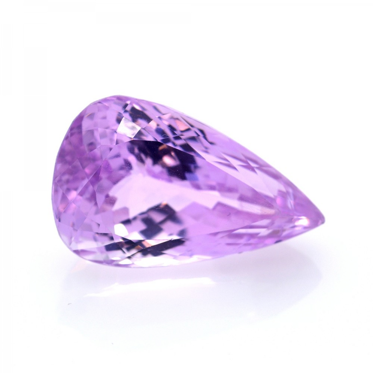 34,44 ct Kunzite Taglio Goccia