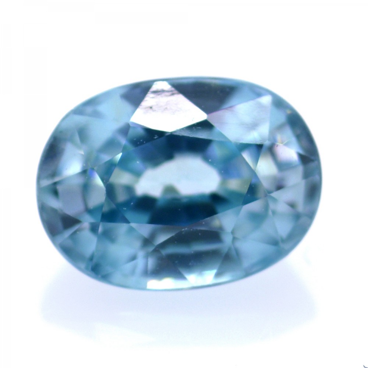 2,18 ct Zircón Azul Talla Ovalada