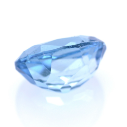 5,09 ct London Blue Topas Oval Schnitt