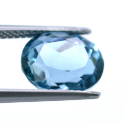 5,13 ct  Topacio London Blue Talla Ovalada