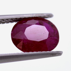 2,51 ct. Rubí Talla Oval