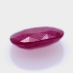 2,53 ct. Rubí Talla Oval