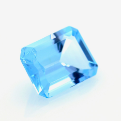 13,62 ct Topaze Bleu Taille Émeraude