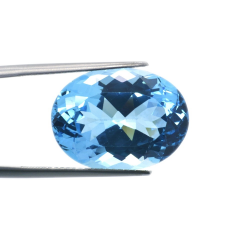 20,69 ct  Topacio Azul Talla Oval