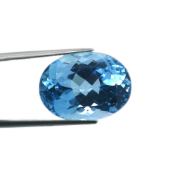 22,56 ct  Topacio Azul Talla Oval