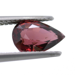 2.38 ct Granato Rodolite Taglio Goccia