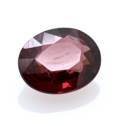 2.50 ct Rhodolite Garnet Oval Cut