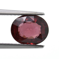 2.50 ct Rhodolite Garnet Oval Cut