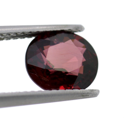 2.38 ct Rhodolite Garnet Oval Cut