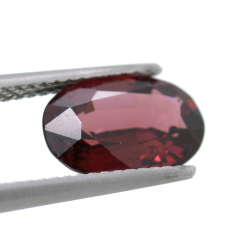 2.89 ct Granate Rodolita Talla Oval