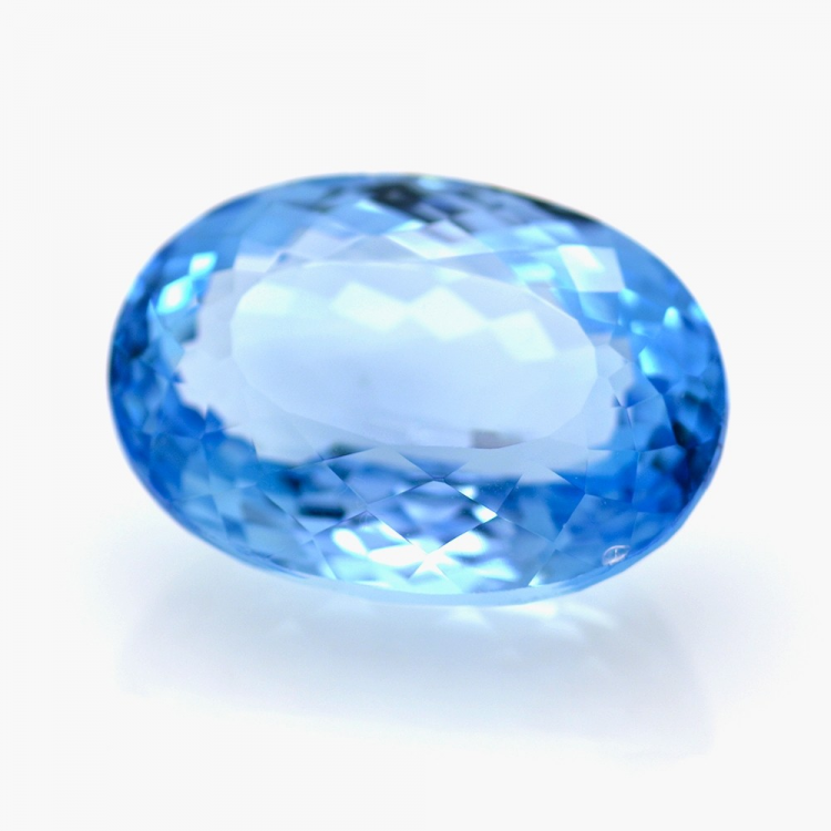 34,34 ct Topacio Azul Suizo Talla Ovalada