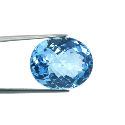 25.29 ct Topacio Azul Talla Ovalada con Damero