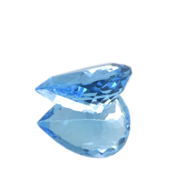 17.33 ct Topaze Bleu Taille Poire