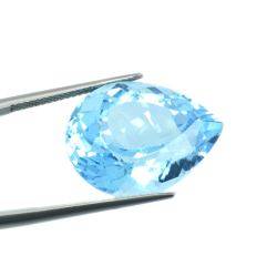 27.83 ct Topazio Blu in Facetatto Goccia