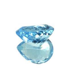 27.83 ct Topaze Bleu Taille Poire