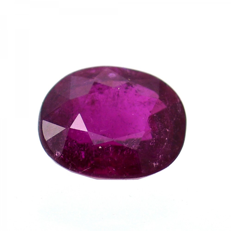 1,84 ct rosa Turmalin im Ovalschliff 8,33 x 7,12 mm