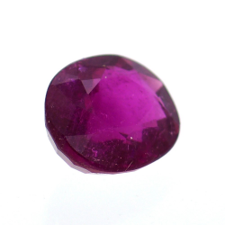 1,84 ct rosa Turmalin im Ovalschliff 8,33 x 7,12 mm