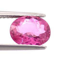 1,48 ct rosa Turmalin im Ovalschliff 8,67 x 6,72 mm