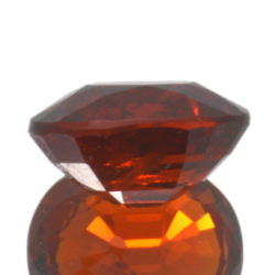 2.99ct Spessartine Granat im Ovalschliff