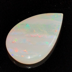 2.52ct Edelopal Birne Cabochon Schnitt